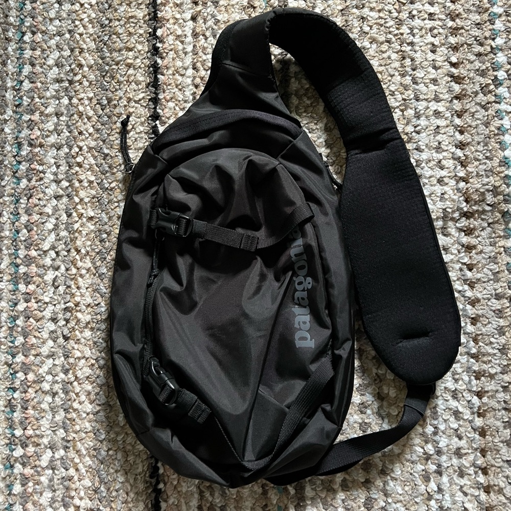 patagonia atom sling bag 8L